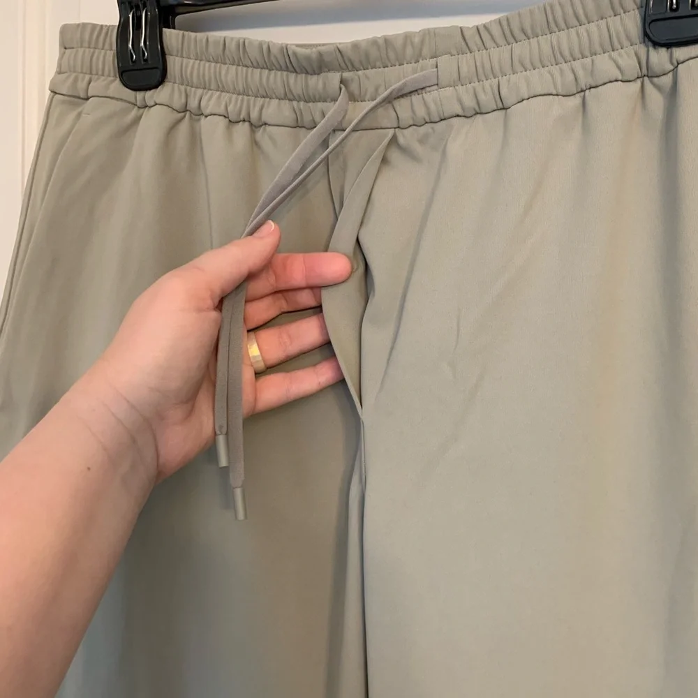 lululemon athletica size large